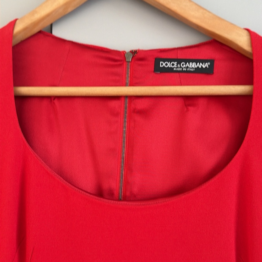 Authentic Dolce & Gabanna dress. Worn twice! Size is now too small. - Picture 3 of 4